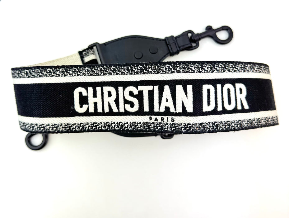 Dior Ultra Matte Shoulder Strap with Ring In Black