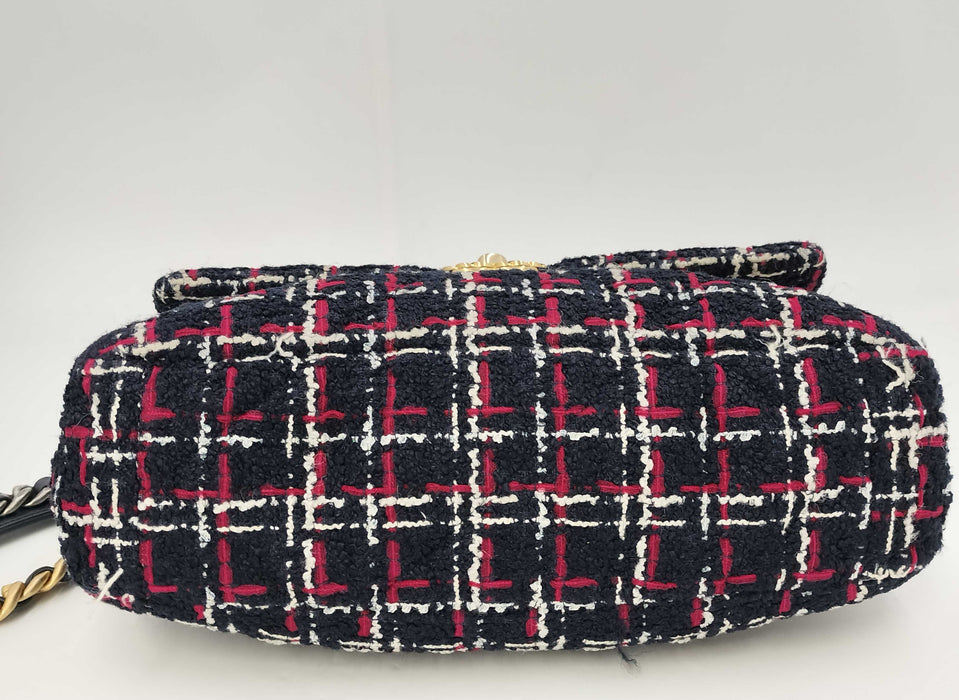 Chanel 19 Flap Bag Quilted Tweed Large crossbody bag