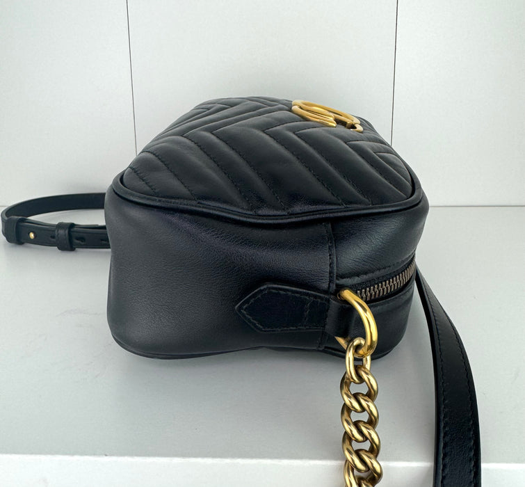 Gucci small GG Marmont chain shoulder bag