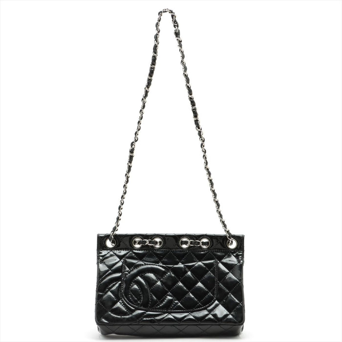Chanel patent Quilted Medium Diagonal CC Flap Black
