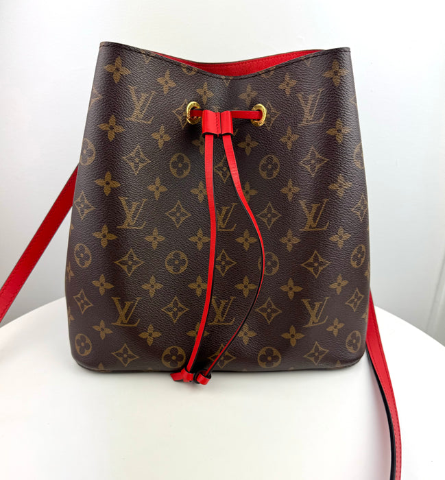 Louis Vuitton NeoNoe MM Monogram