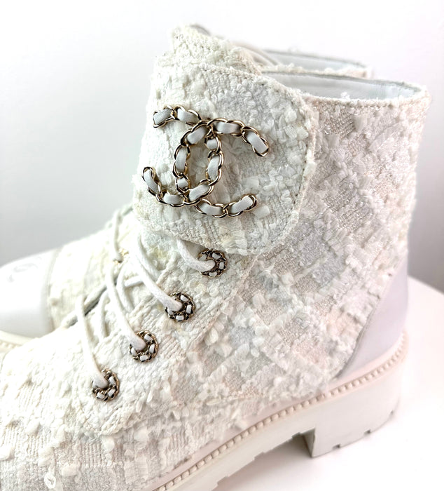 Chanel Women Lace Up Boots White Tweed