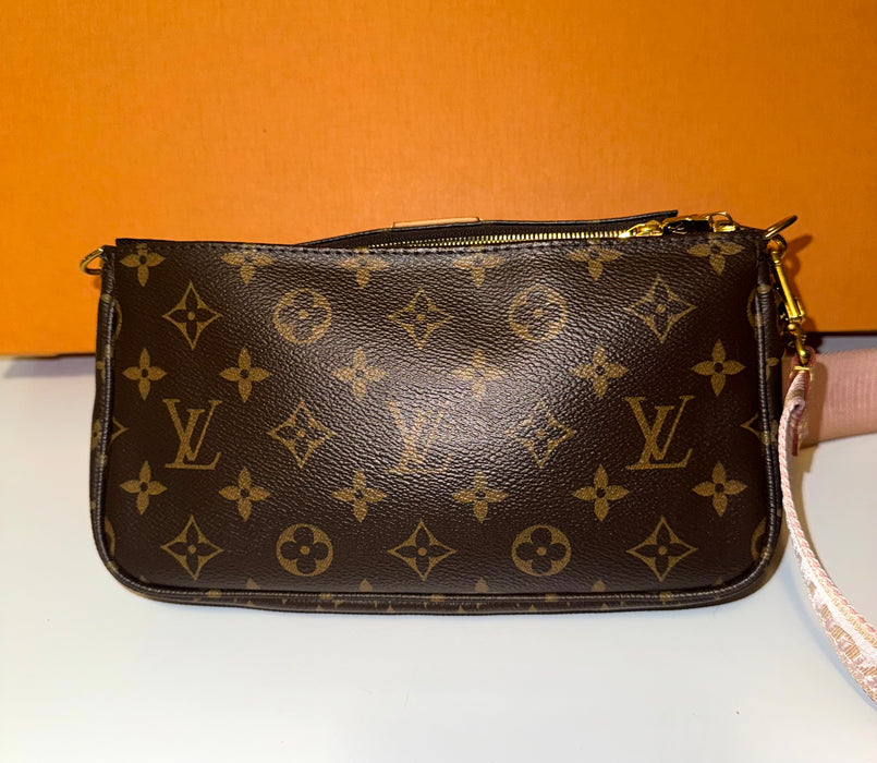 Louis Vuitton Multi Pochette Accessories in Light Pink