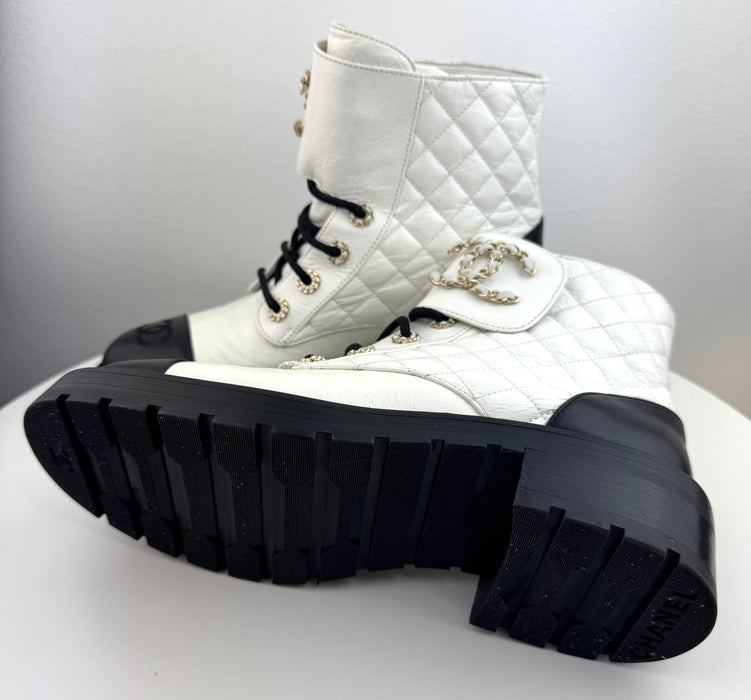 Chanel Women Lace Up Boots White and Black