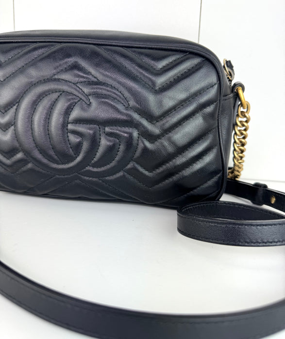 Gucci small GG Marmont chain shoulder bag