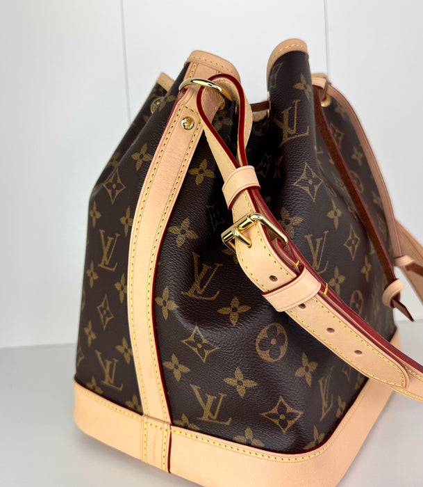 Louis Vuitton Petite Noe Monogram