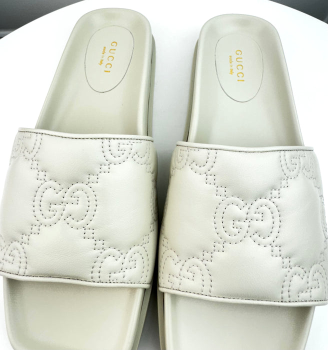 Gucci Women's Gg Matelassé Slide Sandal size 37
