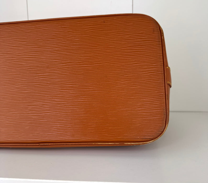 Louis Vuitton Alma PM Epi