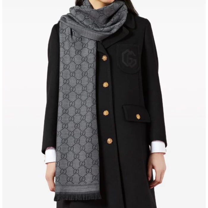 Gucci GG Jacquard Pattern Knitted Scarf