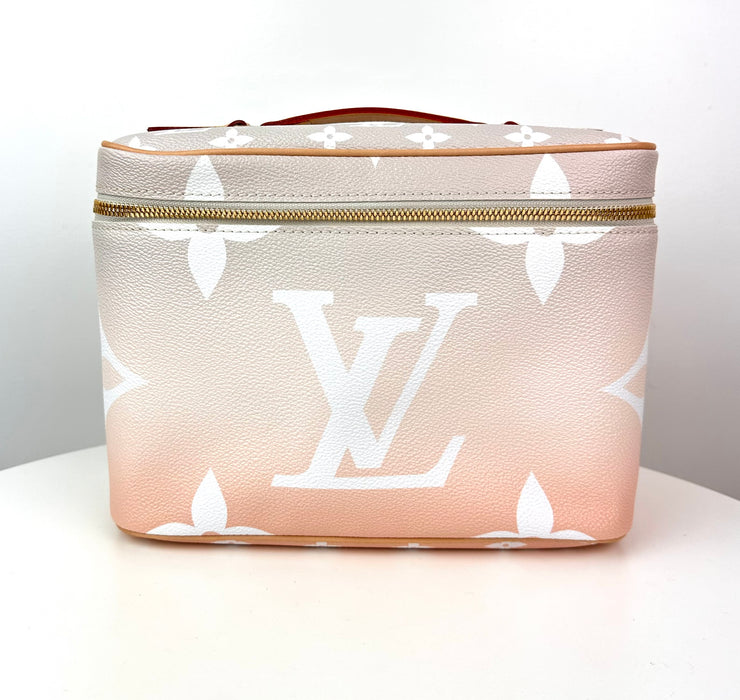 Louis Vuitton By The Pool Nice BB Monogram Giant Canvas Vanity Case Brume