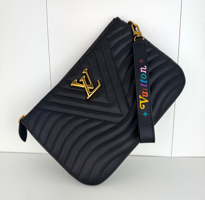 Louis Vuitton New wave Clutch black