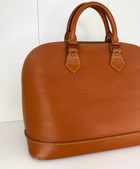 Louis Vuitton Alma PM Epi