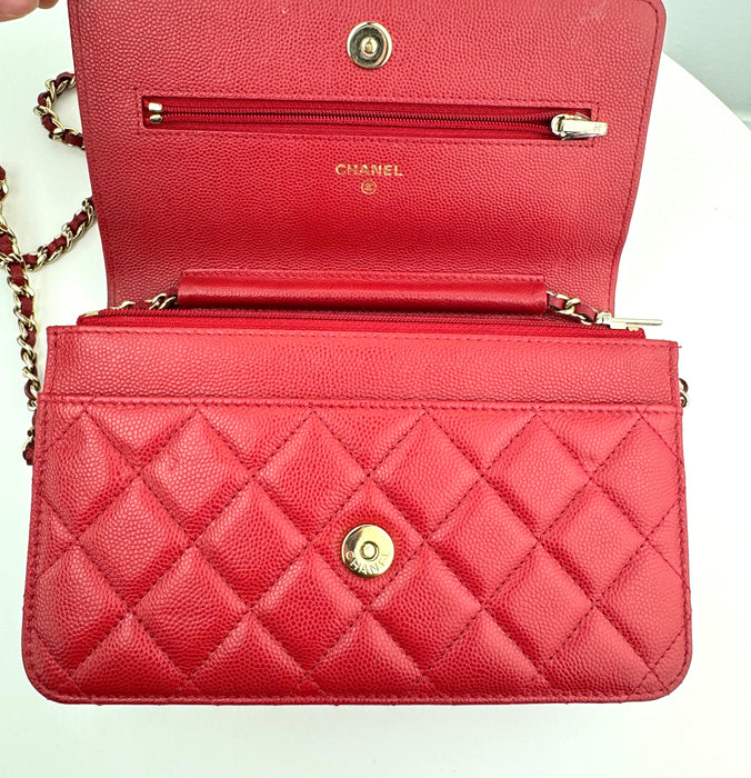 Chanel Classic Caviar on Chain red