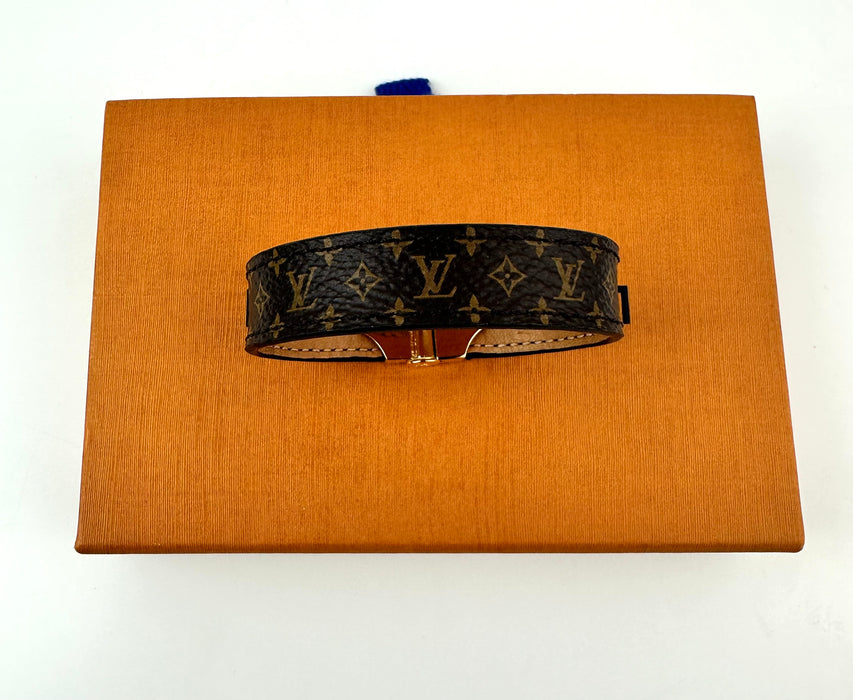 Louis Vuitton Nano Monogram bracelet