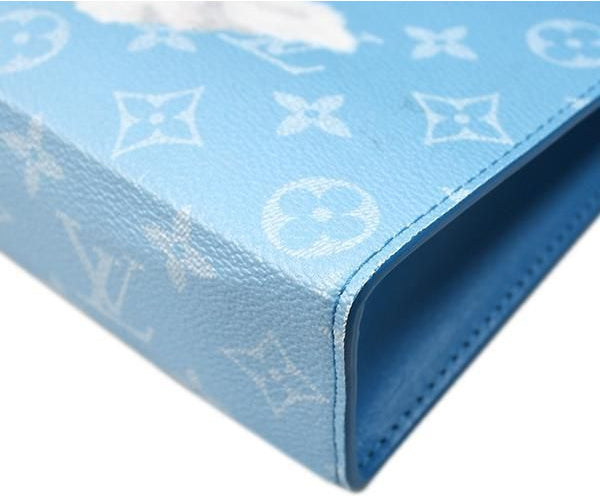 Louis Vuitton Pochette Voyage Limited Edition Monogram Clouds MM