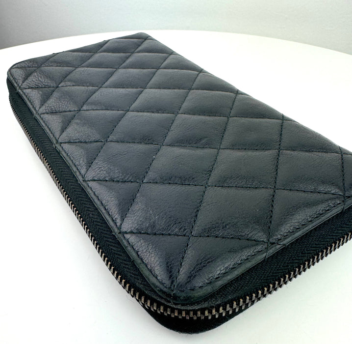 Chanel Calfskin Zip Wallet Black with black hardware
