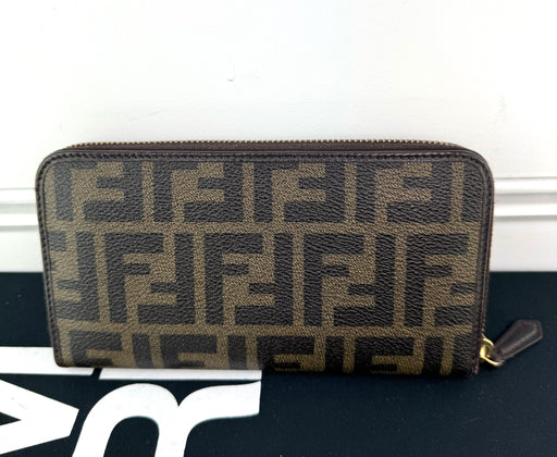 FENDI 'FF Logo w/ Orange Detail' Authentic Men's Canvas/Leather Card Holder  NWT!