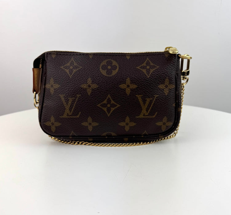 Louis Vuitton Monogram Mini Pochette Accessories
