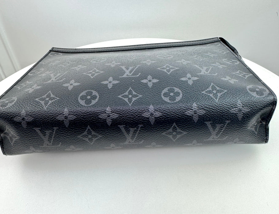 Louis Vuitton Pochette Voyage MM Monogram Eclipse
