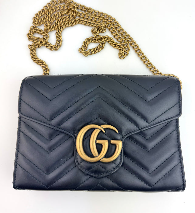 Gucci Gg Marmont Matelasse Mini Chain Bag