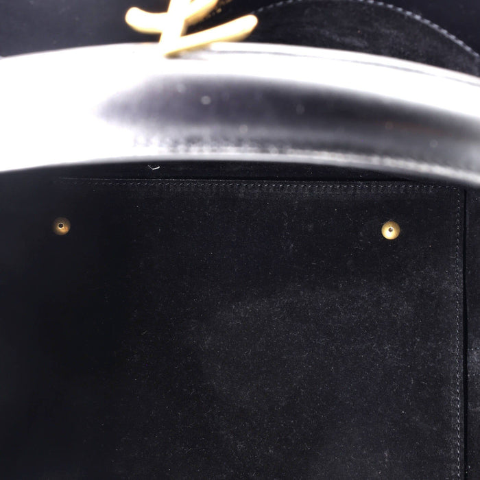 Saint Laurent Le 37 leather bucket bag