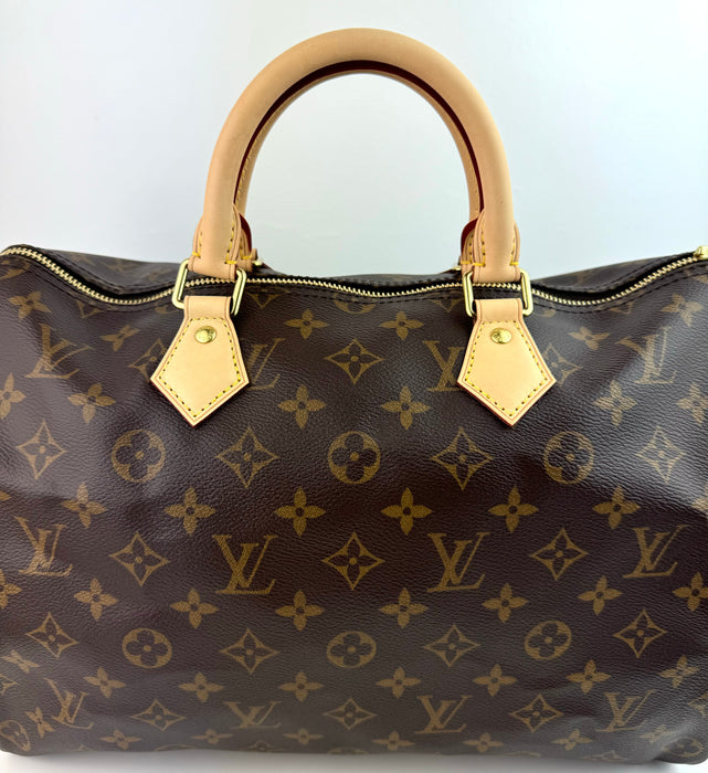 Louis Vuitton Monogram Speedy 35