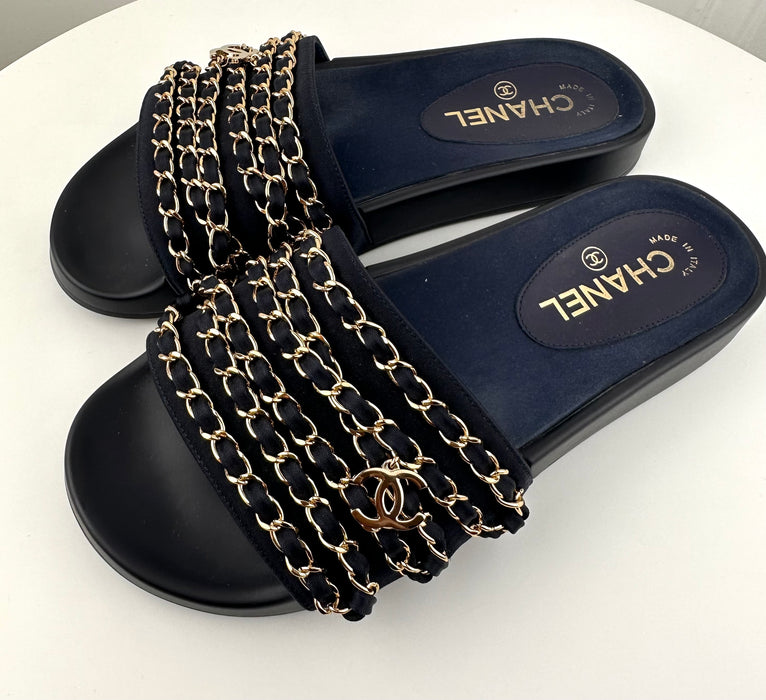 Chanel CC Flat Mules Marine 38