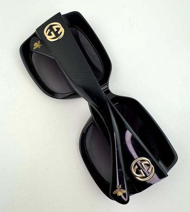 Gucci Acetate Square Sunglasses in Black