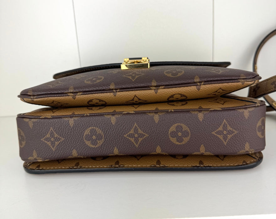 Louis Vuitton Reverse Monogram Pochette Métis