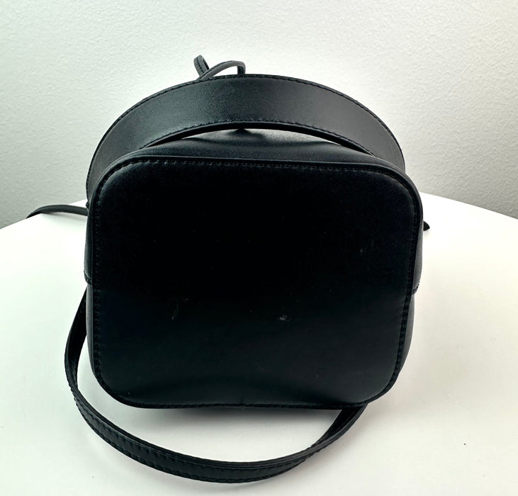 Fendi Mon Tresor black Leather Mini Bucket Bag