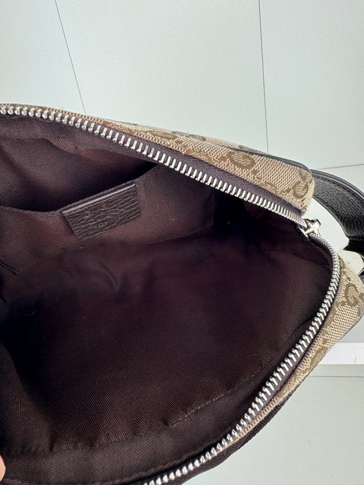 Gucci GG Supreme Belt Bag