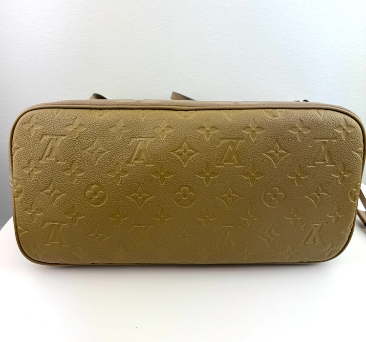 Louis Vuitton Empreinte Neverfull MM