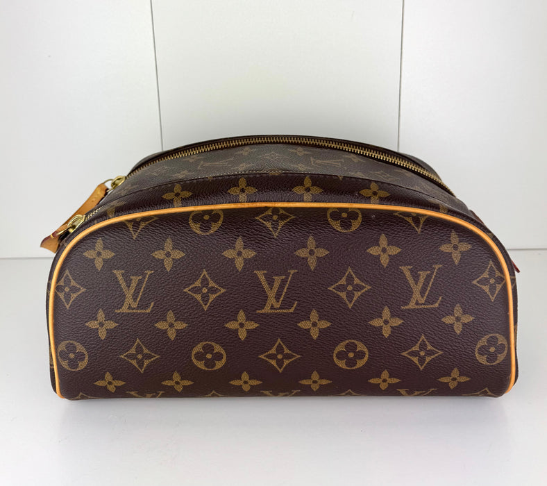 Louis Vuitton Dopp Kit Toilet Pouch
