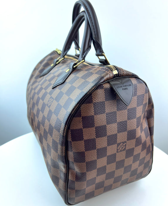 Louis Vuitton Damier speedy 30