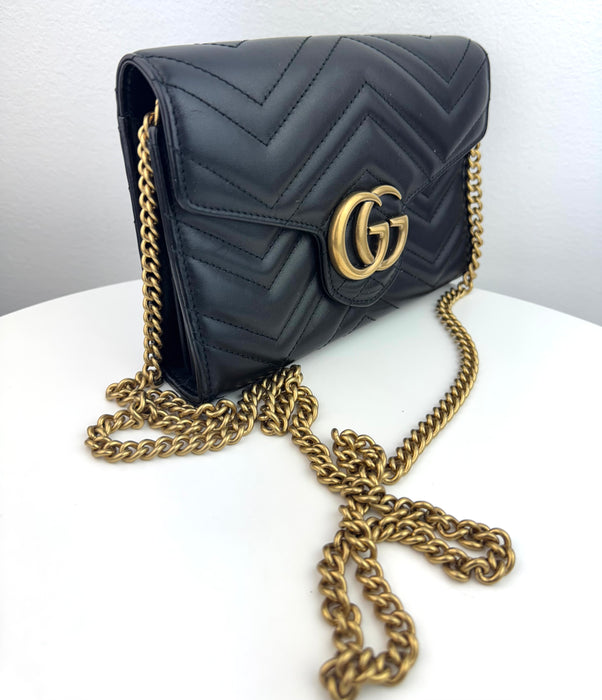 Gucci Gg Marmont Matelasse Mini Chain Bag