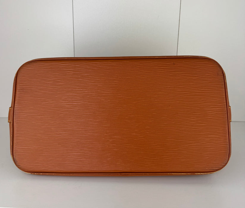 Louis Vuitton Alma PM Epi