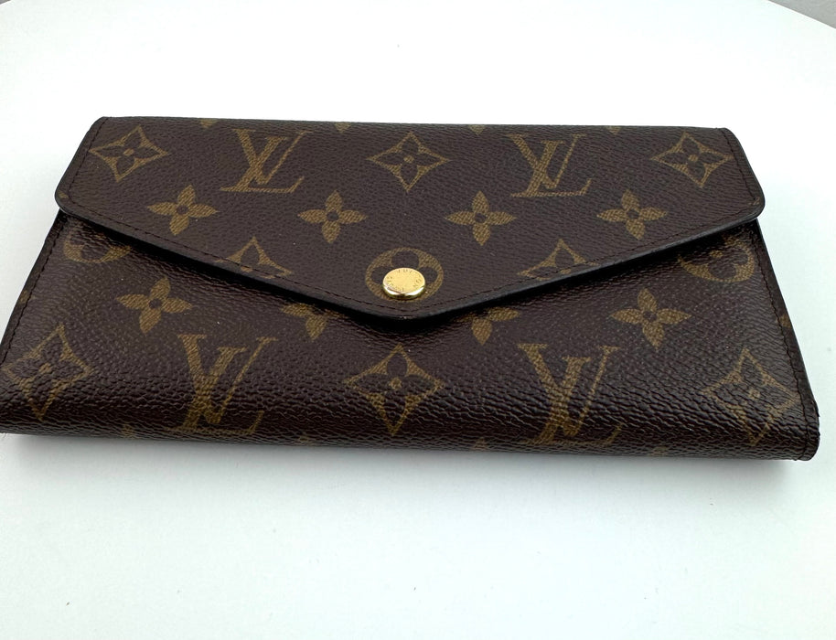 Louis Vuitton Sarah Wallet Monogram