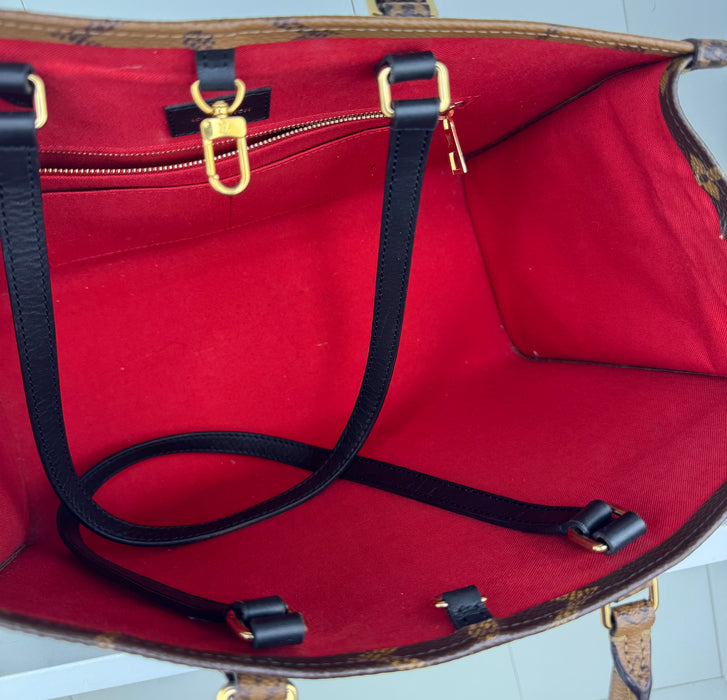 Louis Vuitton OnTheGo MM