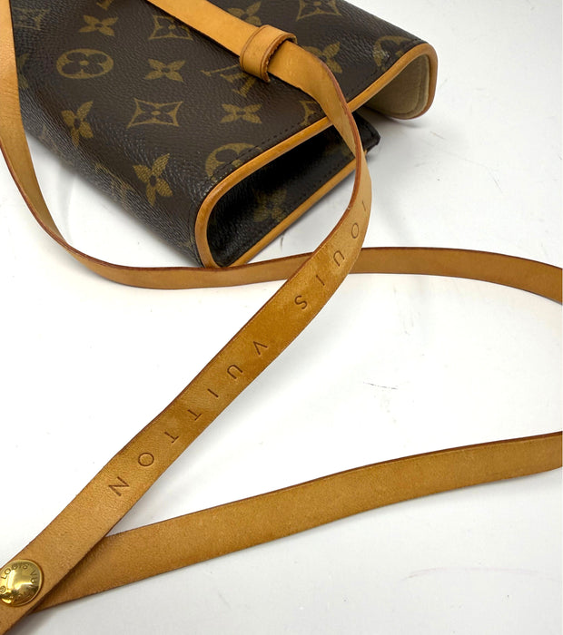 Louis Vuitton Pochette Florentine Monogram belt bag
