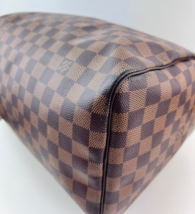Louis Vuitton Damier speedy 30