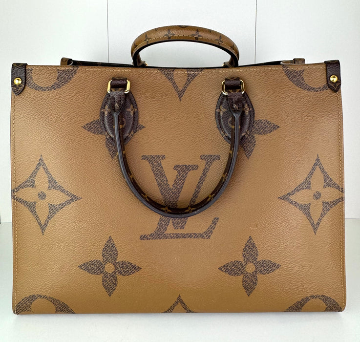 Louis Vuitton OnTheGo MM