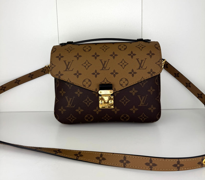 Louis Vuitton Reverse Monogram Pochette Métis