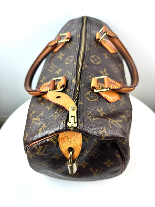 Louis Vuitton Monogram Speedy 30