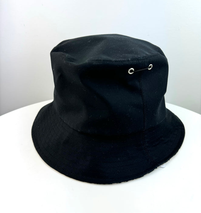 Dior Reversible Teddy-D Small Brim Bucket Hat