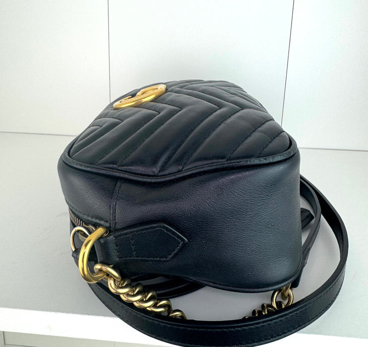 Gucci small GG Marmont chain shoulder bag