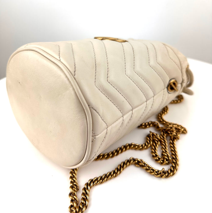 Gucci GG Marmont Mini Bucket Bag in Ivory