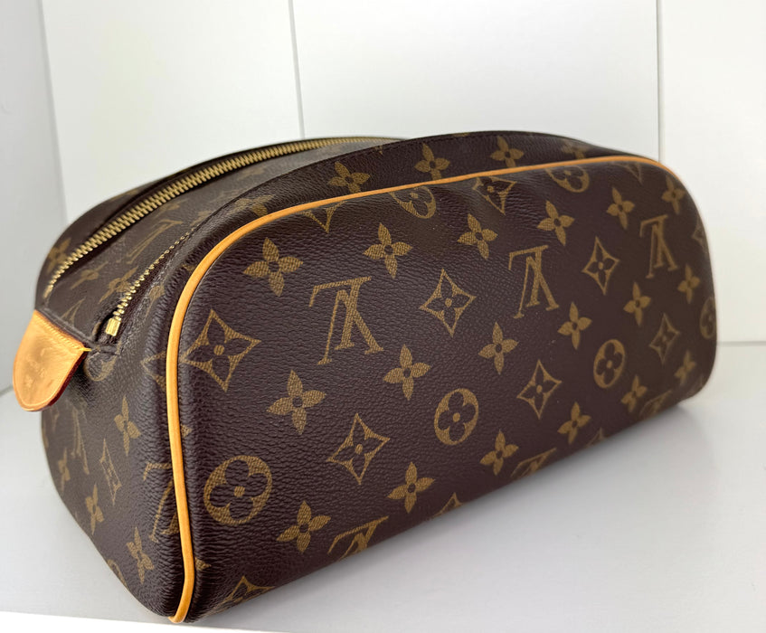 Louis Vuitton Dopp Kit Toilet Pouch
