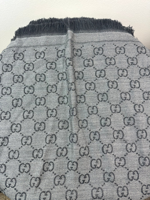 Gucci GG Jacquard Pattern Knitted Scarf