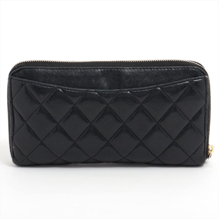 Chanel Lambskin Zip Long Wallet in Black