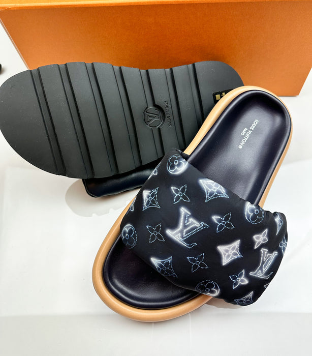 Louis Vuitton Pool Pillow Flat Comfort Mule